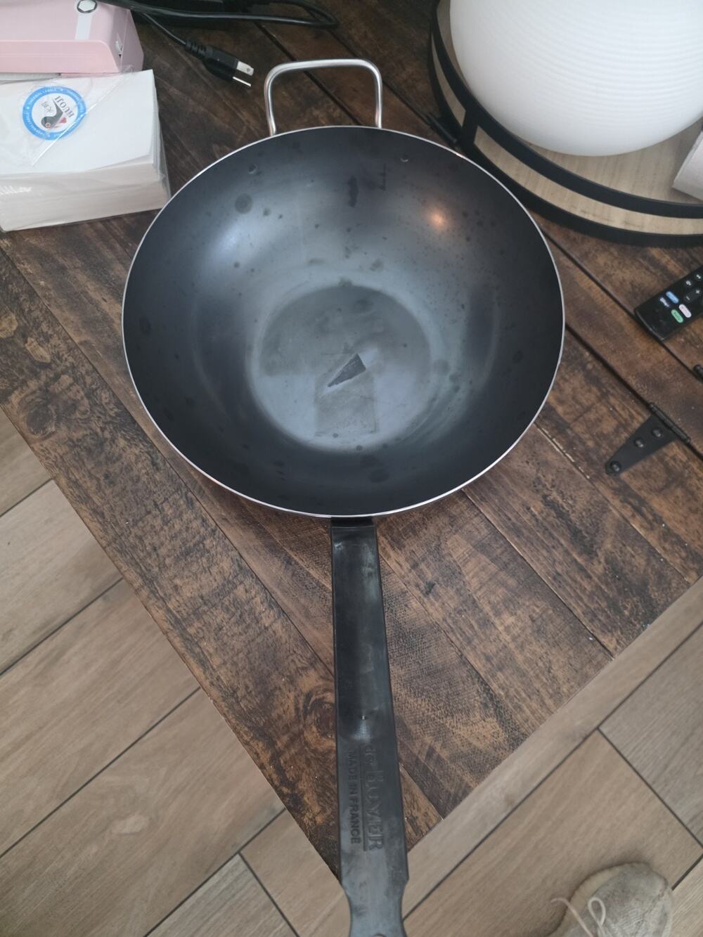 de Buyer - Blue Carbon Steel Wok Pan 2mm Thick 12.5” Diameter, - Made in France